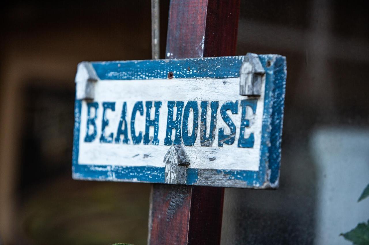 Wilderness Beach House Backpackers Lodge Exterior foto